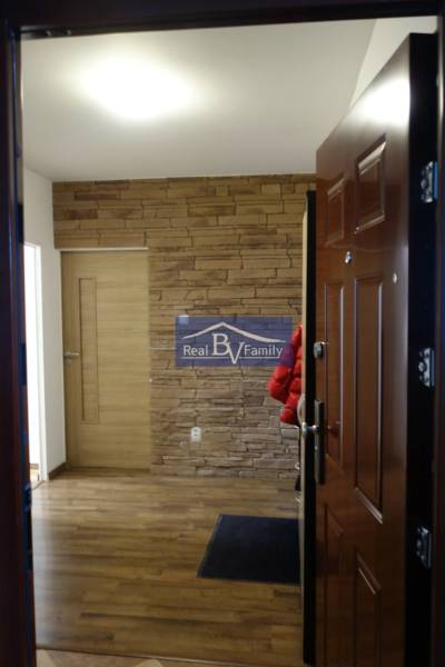 12 - EXNÁROVA.jpg