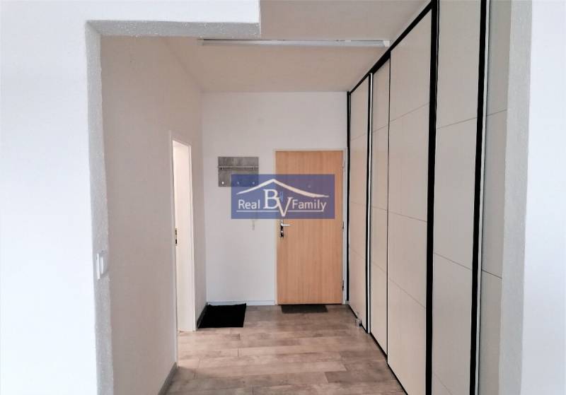 11 - TRNAVSKÁ CESTA.jpg