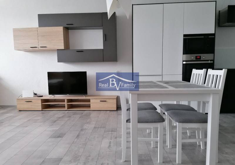 05 - TRNAVSKÁ CESTA.jpg