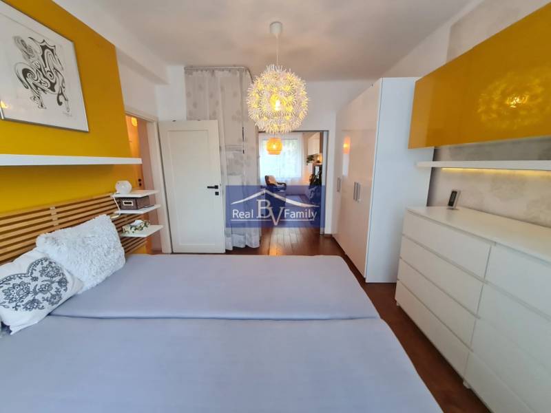 04 - PÁRIČKOVA.jpg