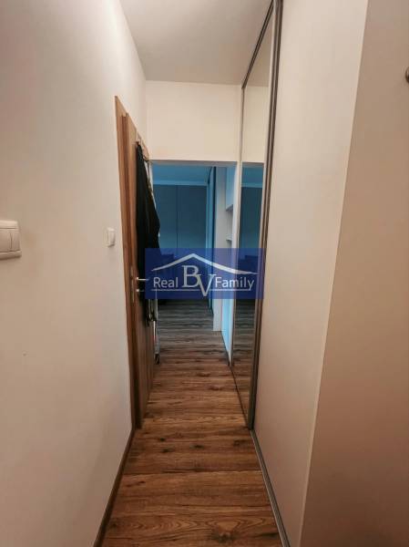 08 - NOVOHORSKÁ.jpg