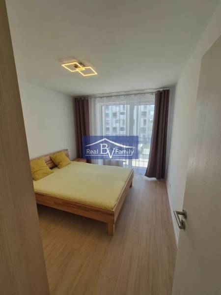 04 - EDUARDA WENZLA.jpg