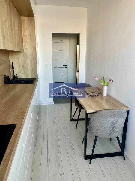 14 - ROVNIANKOVA.jpg