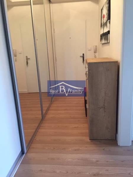 03 - KUKUČÍNOVA.jpg